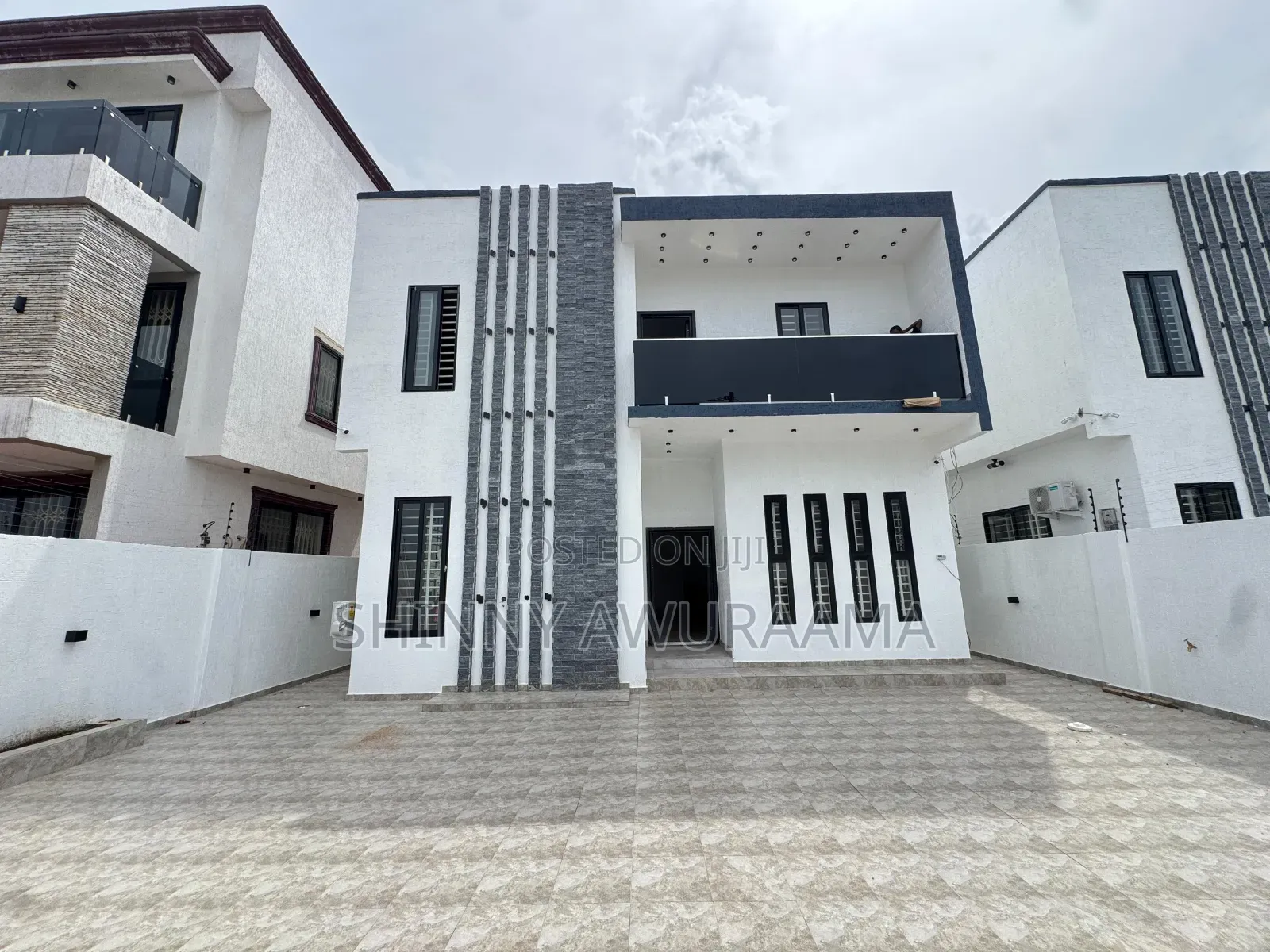 3bdrm House in Ogbojo, Boundary Road Area for sale