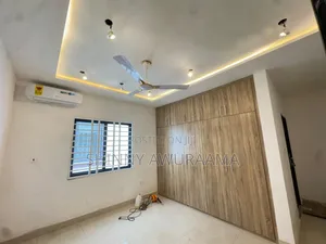 3bdrm House in Ogbojo, Boundary Road Area for sale