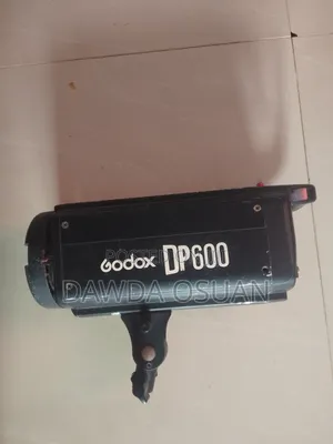 Godox Dp600 Strobe Light