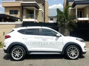 Hyundai Tucson 2017 Silver