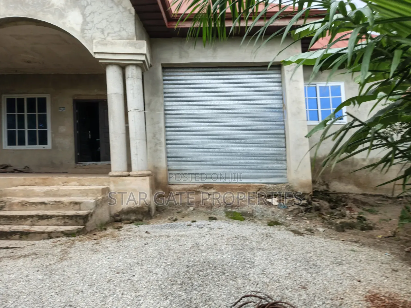 5bdrm House in Santasi Nkoransa, Kumasi Metropolitan for sale