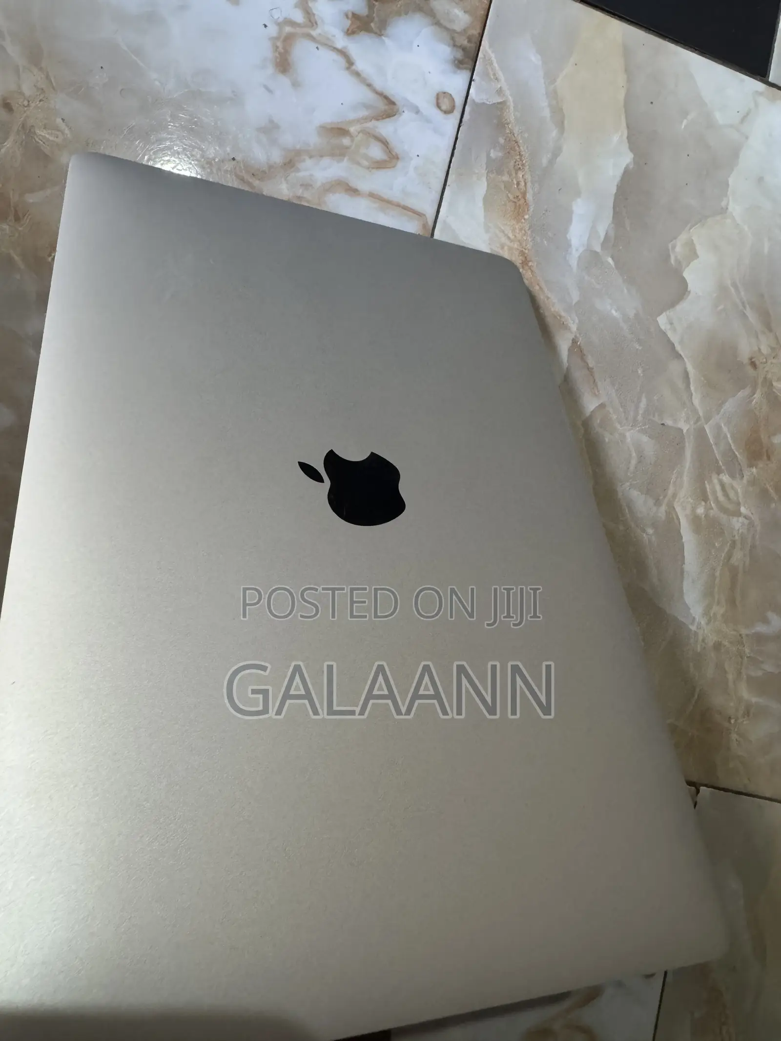 Laptop Apple MacBook Pro 2017 8GB Intel Core i5 SSD 140GB