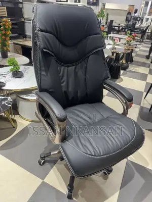 Luxurious Executive Office Chair