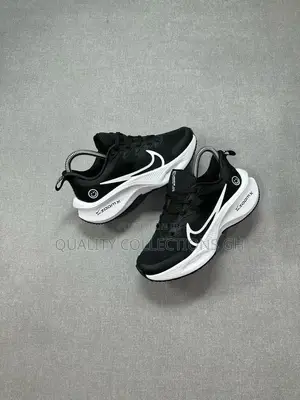 Nike Zoom X Smiley Black and White