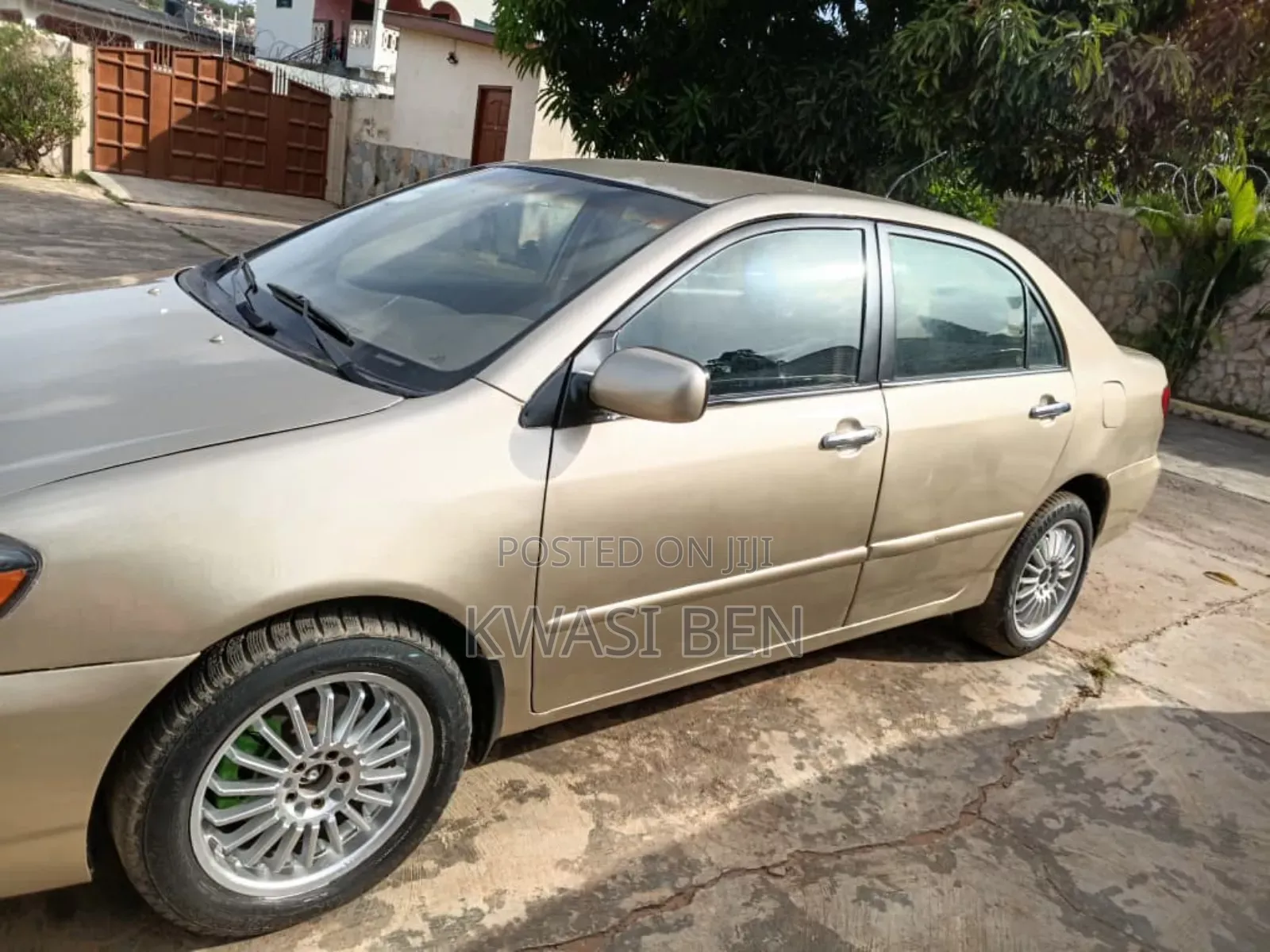 Toyota Corolla 2005 Gray