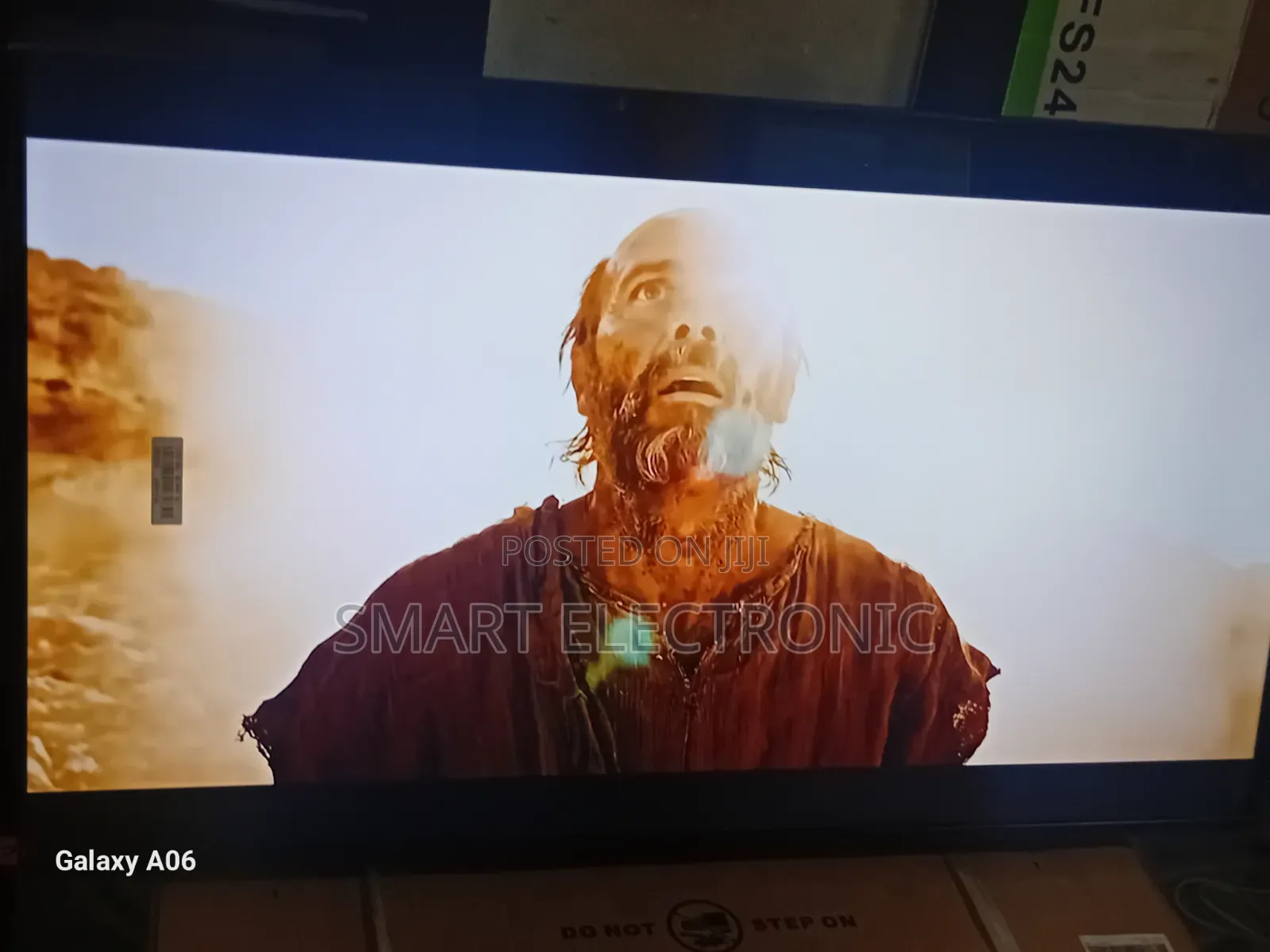 Samsung 43” Entertainment Smart Tv for Movies, Sports Gaming