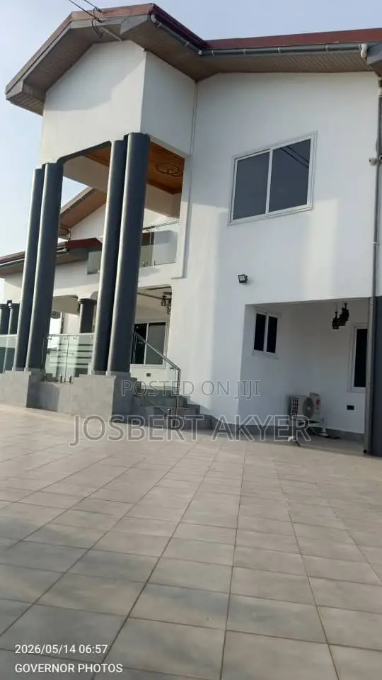 Furnished 8bdrm House in Josbert Homes, Ofankor for sale