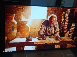 Samsung 43-Inch Smart Television for Premium Home Viewing