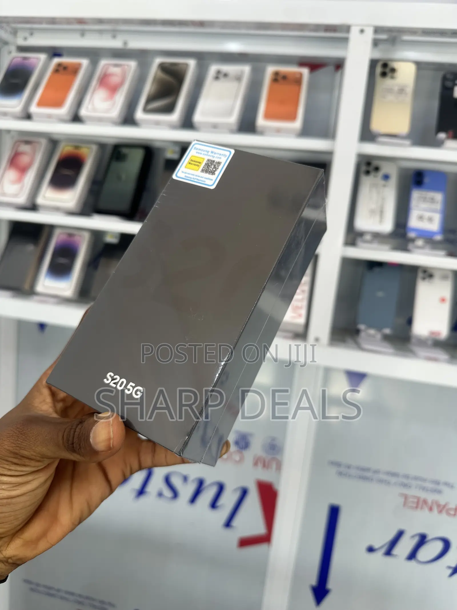 New Samsung Galaxy S20 128 GB Black