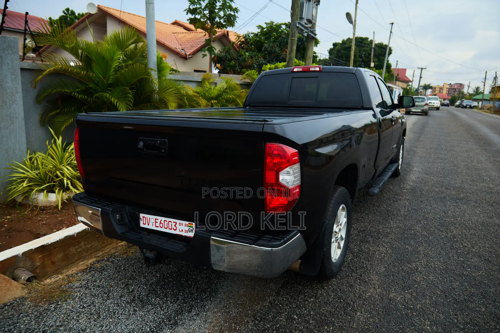 Toyota Tundra SR5 5.7L V8 w/FFV 4x4 Double Cab 6.6 ft. box 145.7 in. WB