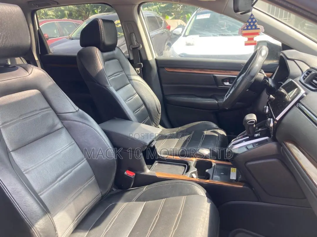 Honda CR-V Touring 2022 White