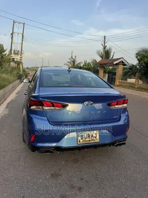 Hyundai Sonata Sport 2018 Blue
