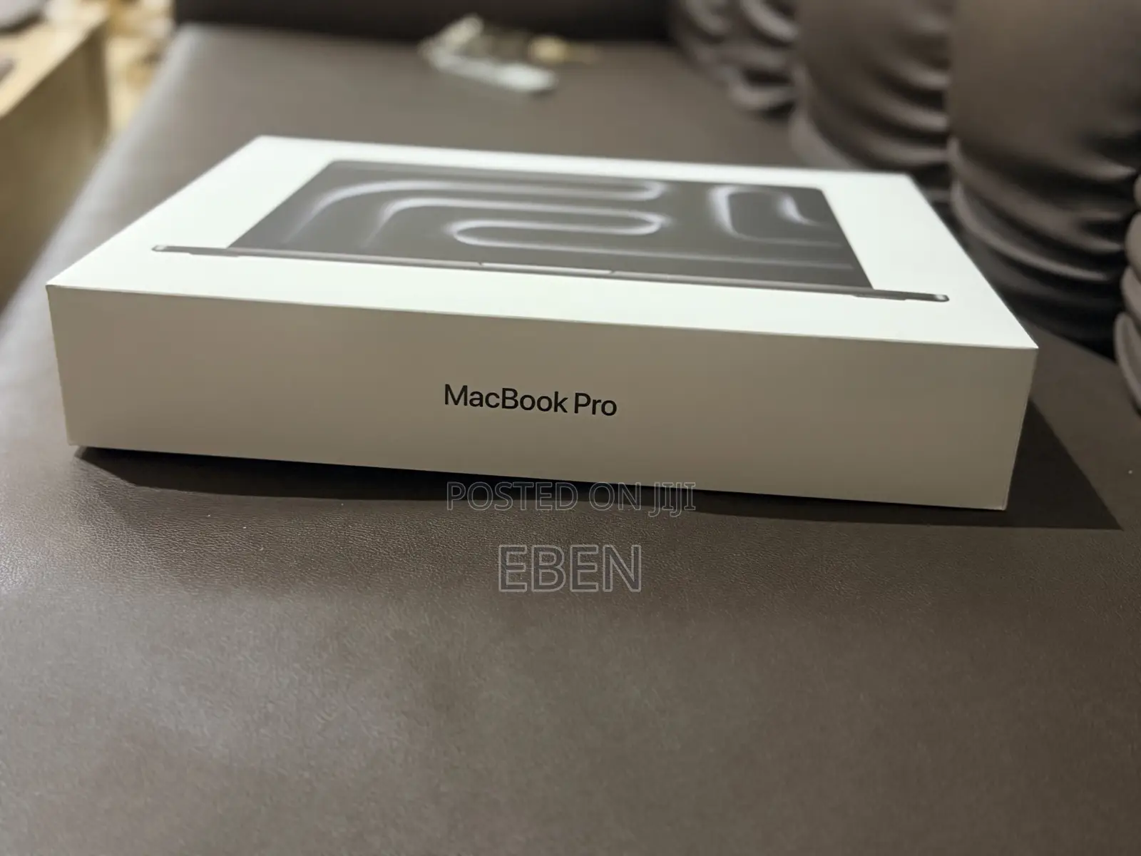 New Apple MacBook Pro 2023 M3 Pro 14-inch 36GB Apple M3 Pro SSD 512GB