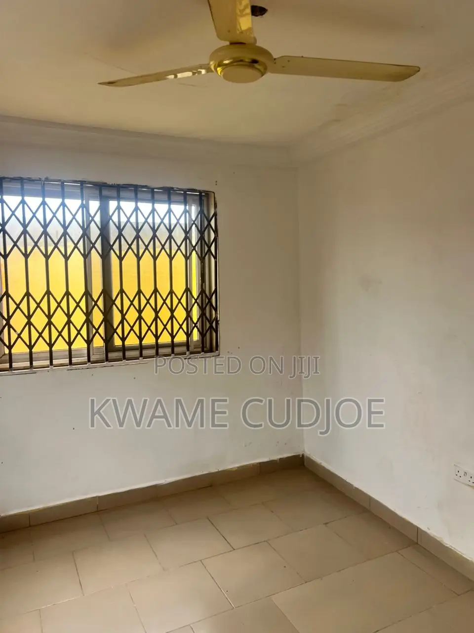 Mini Flat in Zero for rent