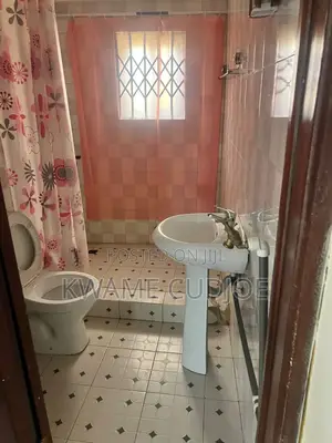 Mini Flat in Zero for rent