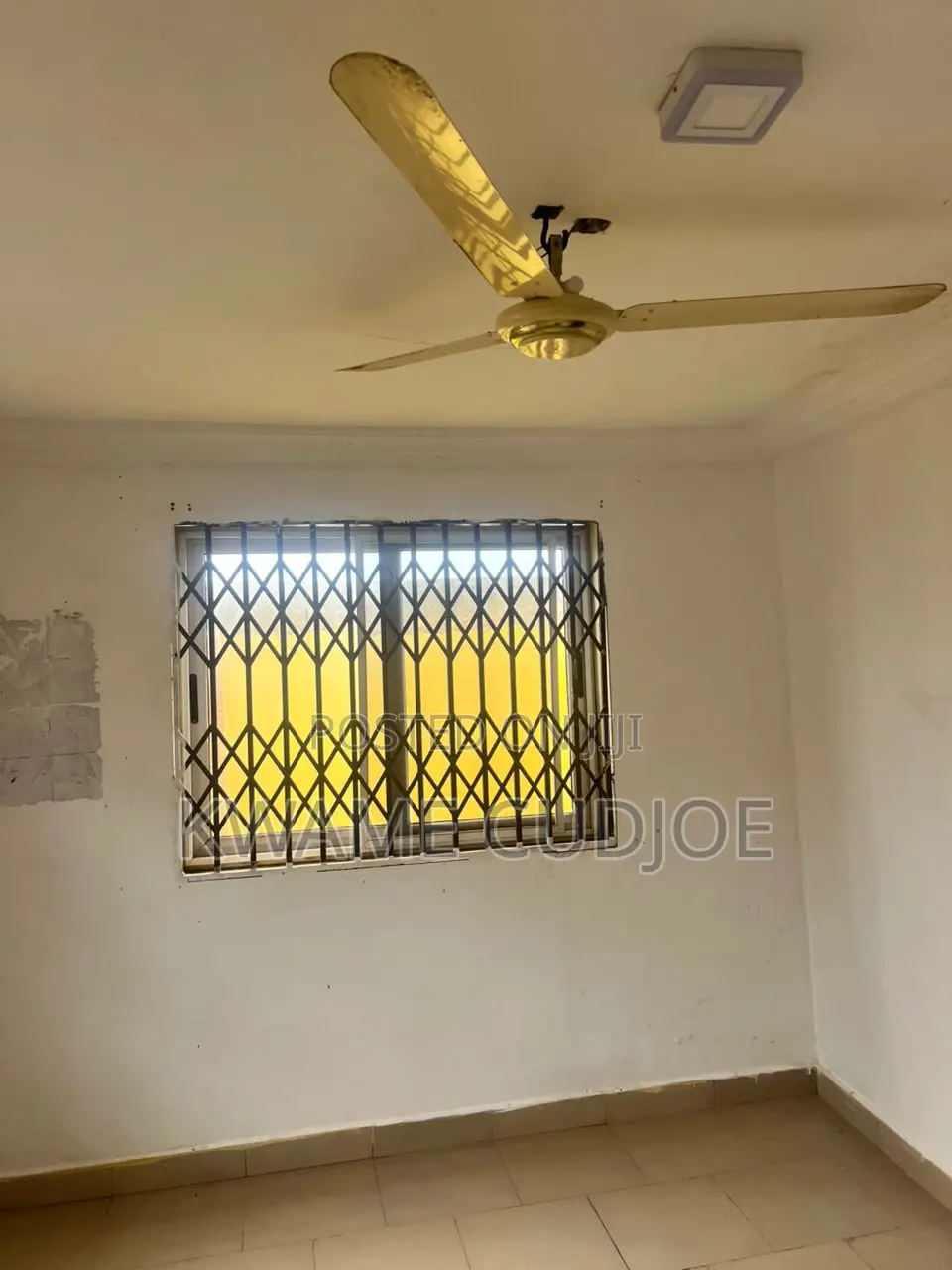 Mini Flat in Zero for rent