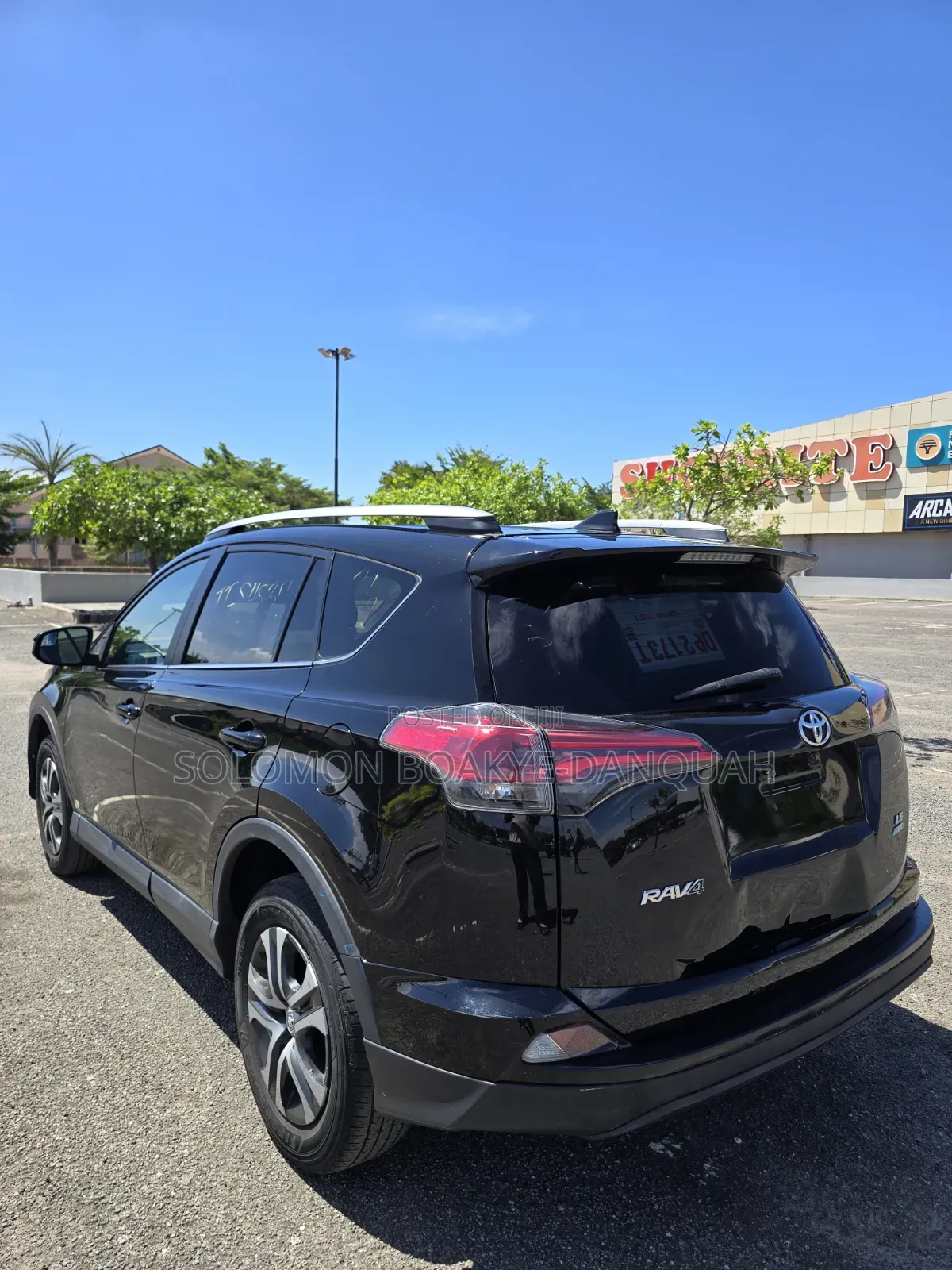 Toyota RAV4 LE 4dr SUV AWD (2.5L 4cyl 6A) 2018 Black