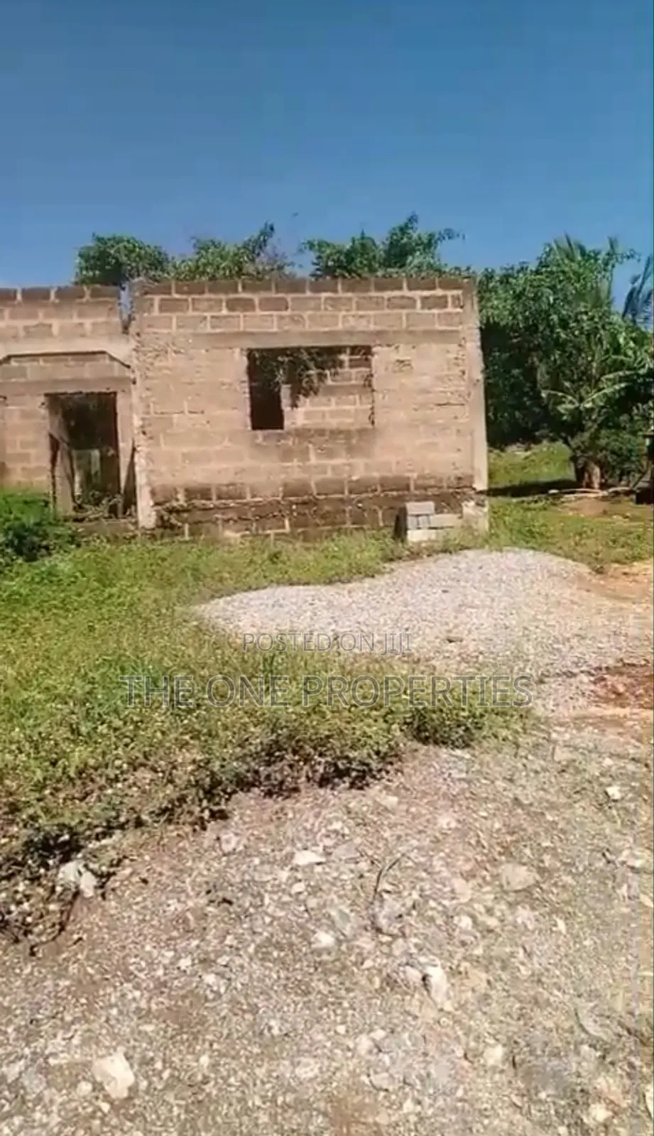 2bdrm House in Kotoku Papase Town, Accra Metropolitan for sale