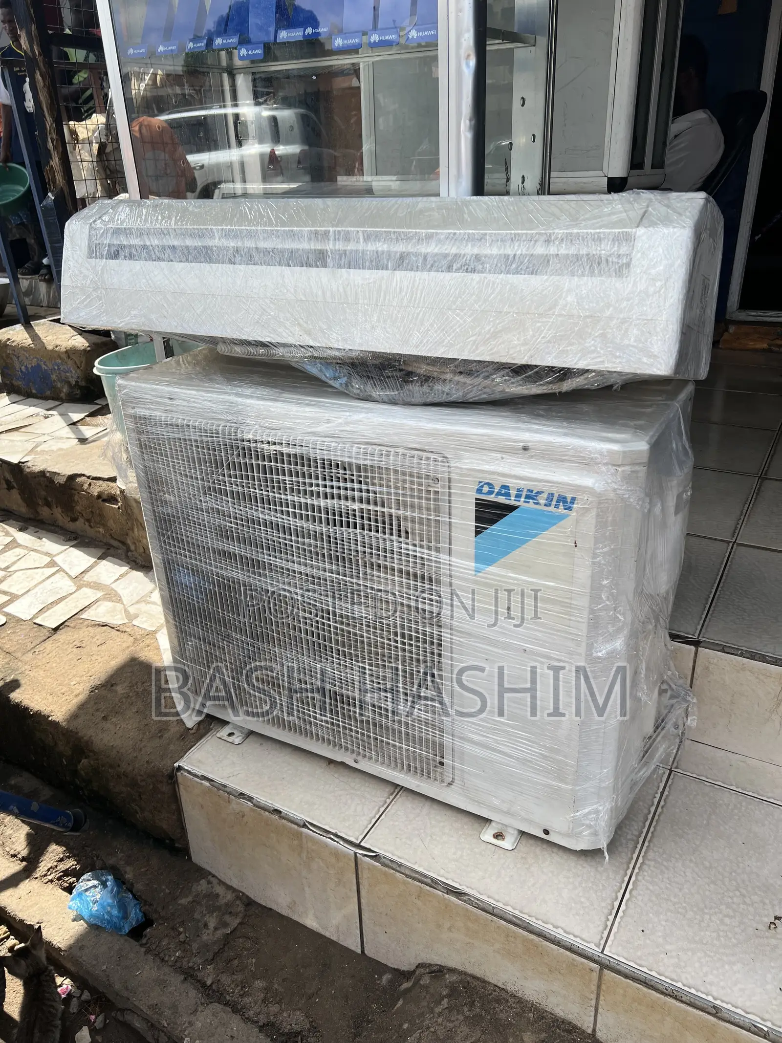 Powerful Daikin Ac 2.5hp