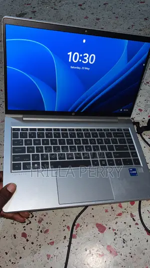 Laptop HP ProBook 640 G8 16GB Intel Core i7 HDD+SSD 512GB