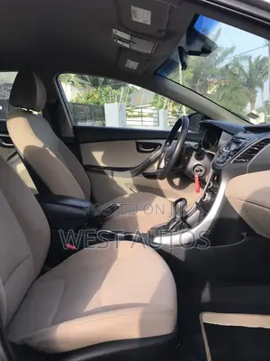 Hyundai Elantra Limited 4dr Sedan (1.8L 4cyl 6A) 2015 Beige