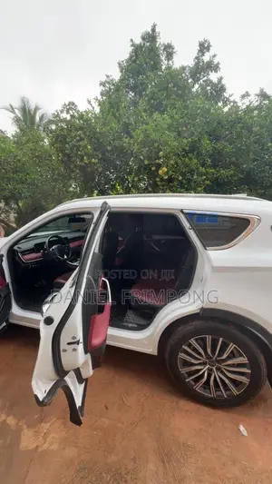 Jetour X70 Plus 2023 White