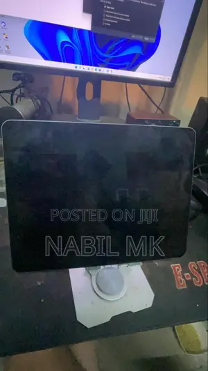 Apple iPad Pro 12.9 (2018) 64 GB Gray