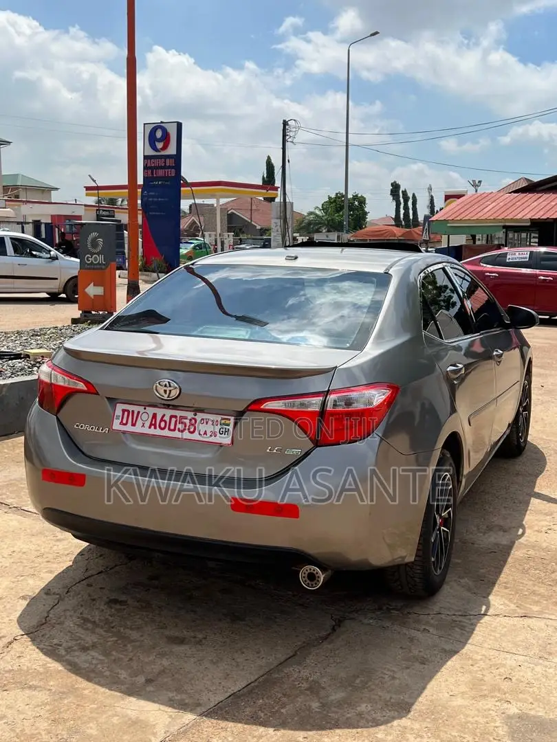 Toyota Corolla 2014 Gray