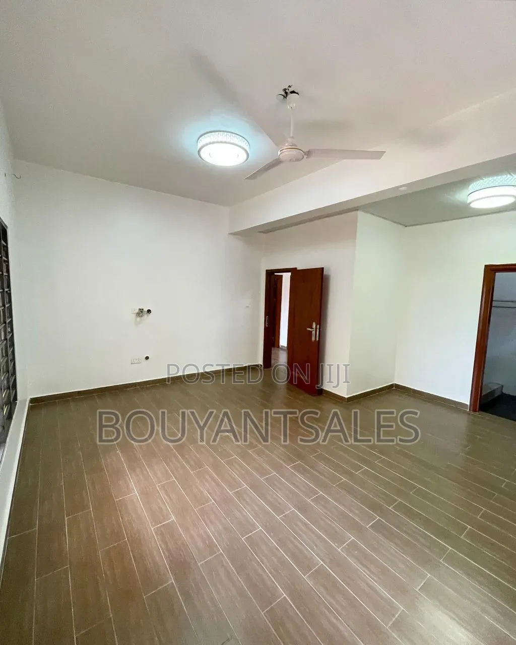 2bdrm Apartment in Adenta, Barrier for sale