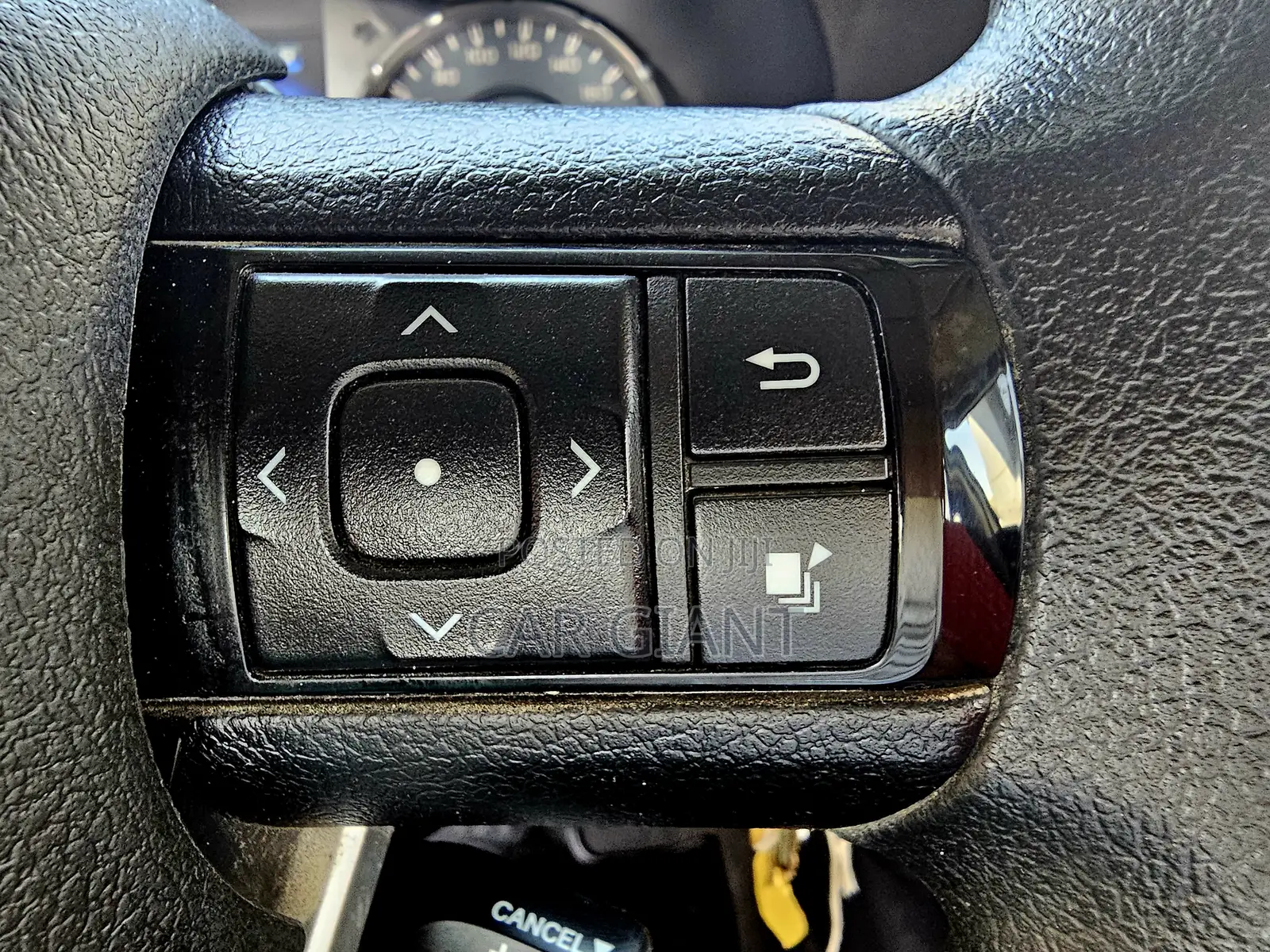 Toyota Hilux 2024 White