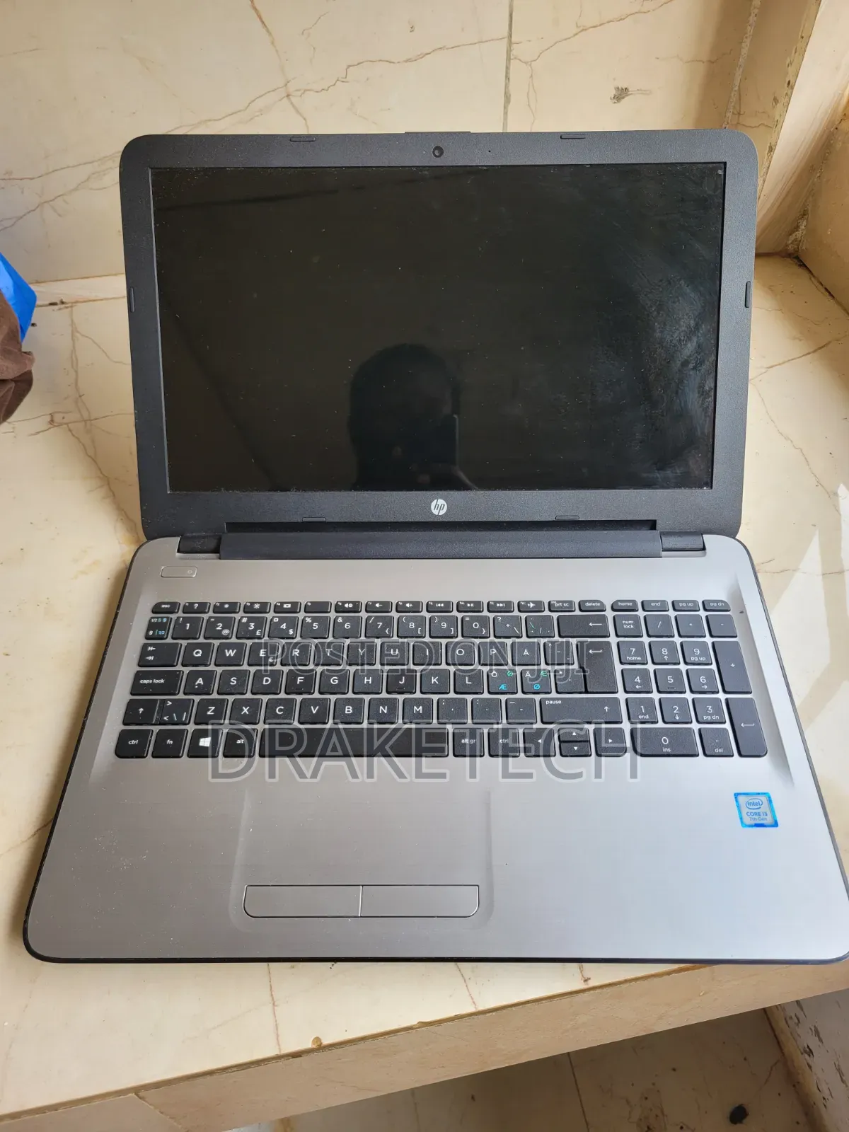 Laptop HP Split 13 6GB Intel Core i3 HDD 140GB