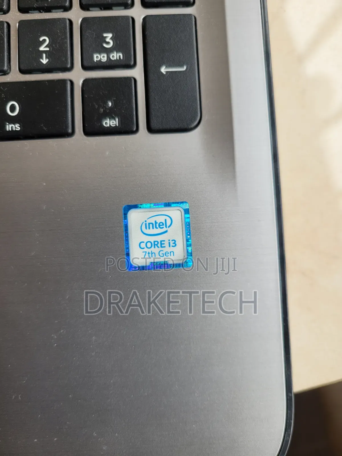 Laptop HP Split 13 6GB Intel Core i3 HDD 140GB