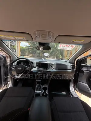 Kia Sportage LX 2021 Silver