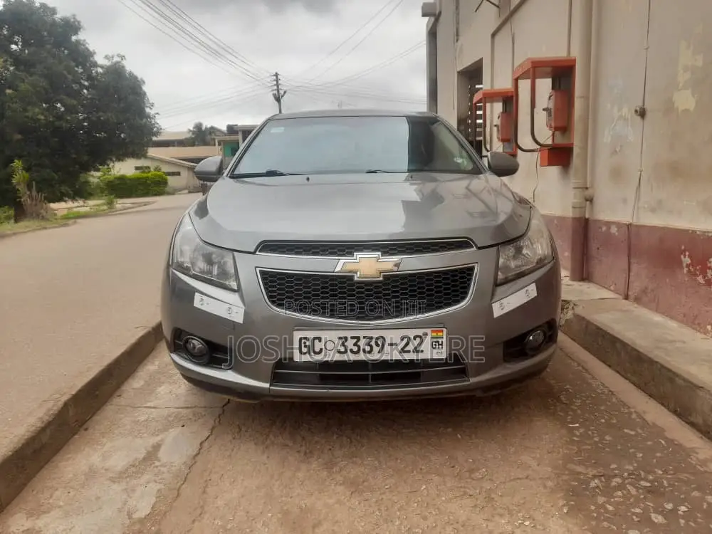 Chevrolet Cruze 2010 Gray
