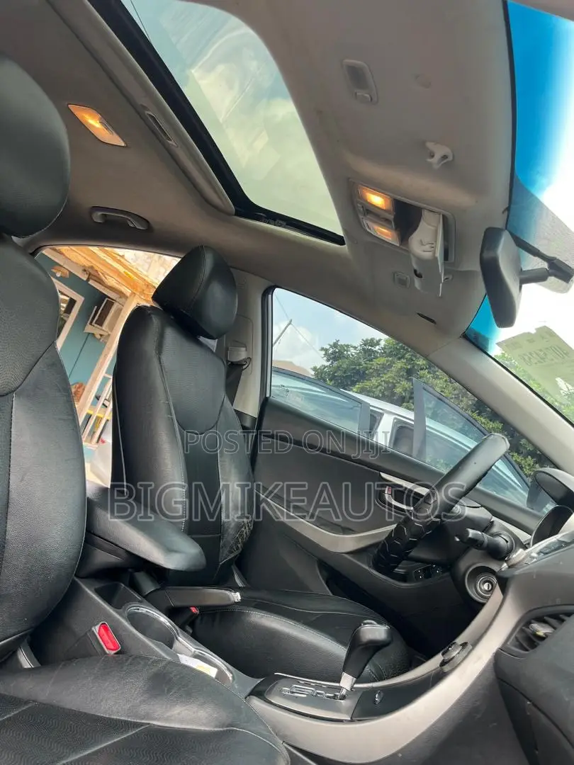 Hyundai Elantra 2013 Gray