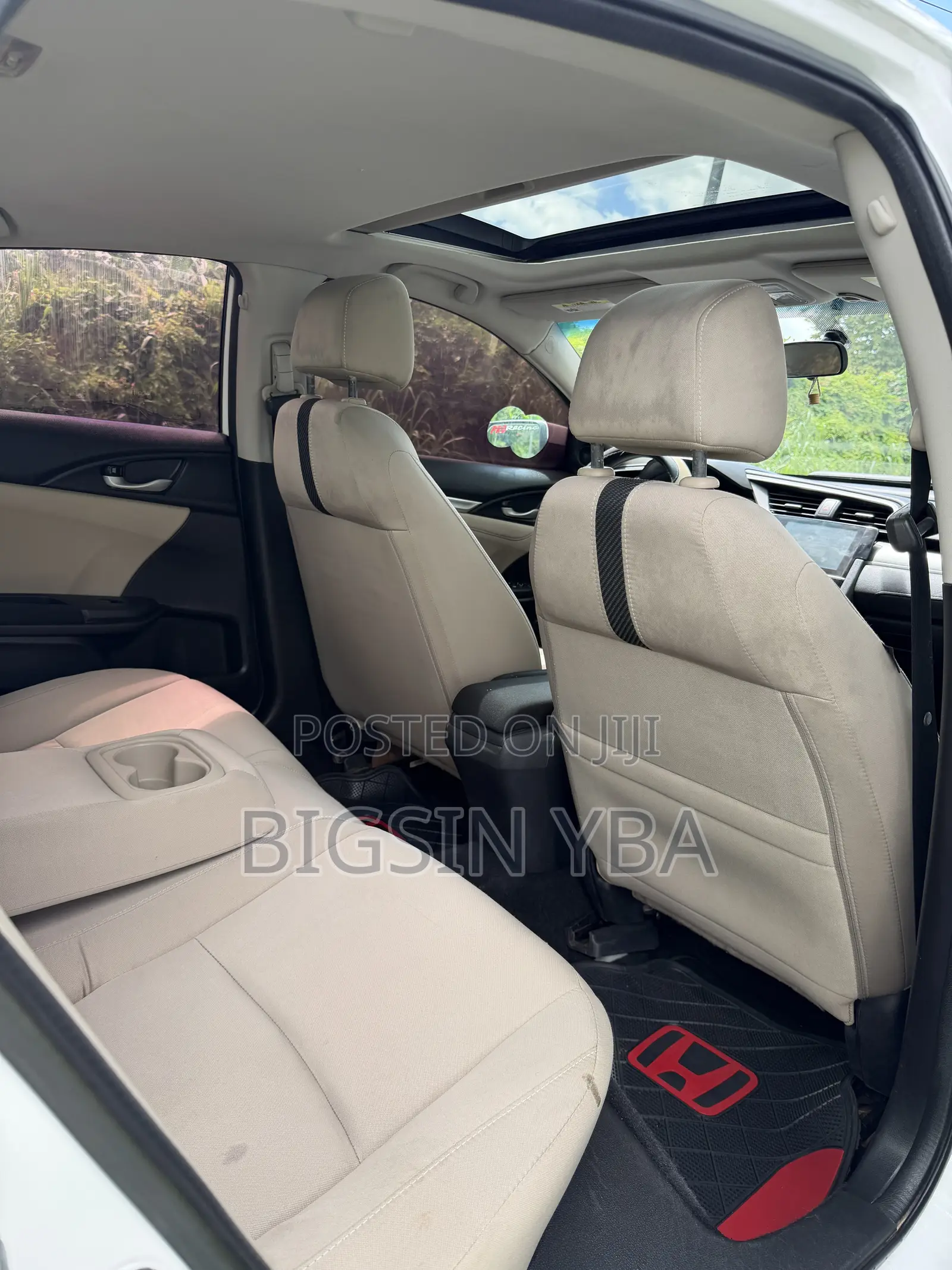 Honda Civic LX 4dr Sedan (2.0L 4cyl) 2016 White