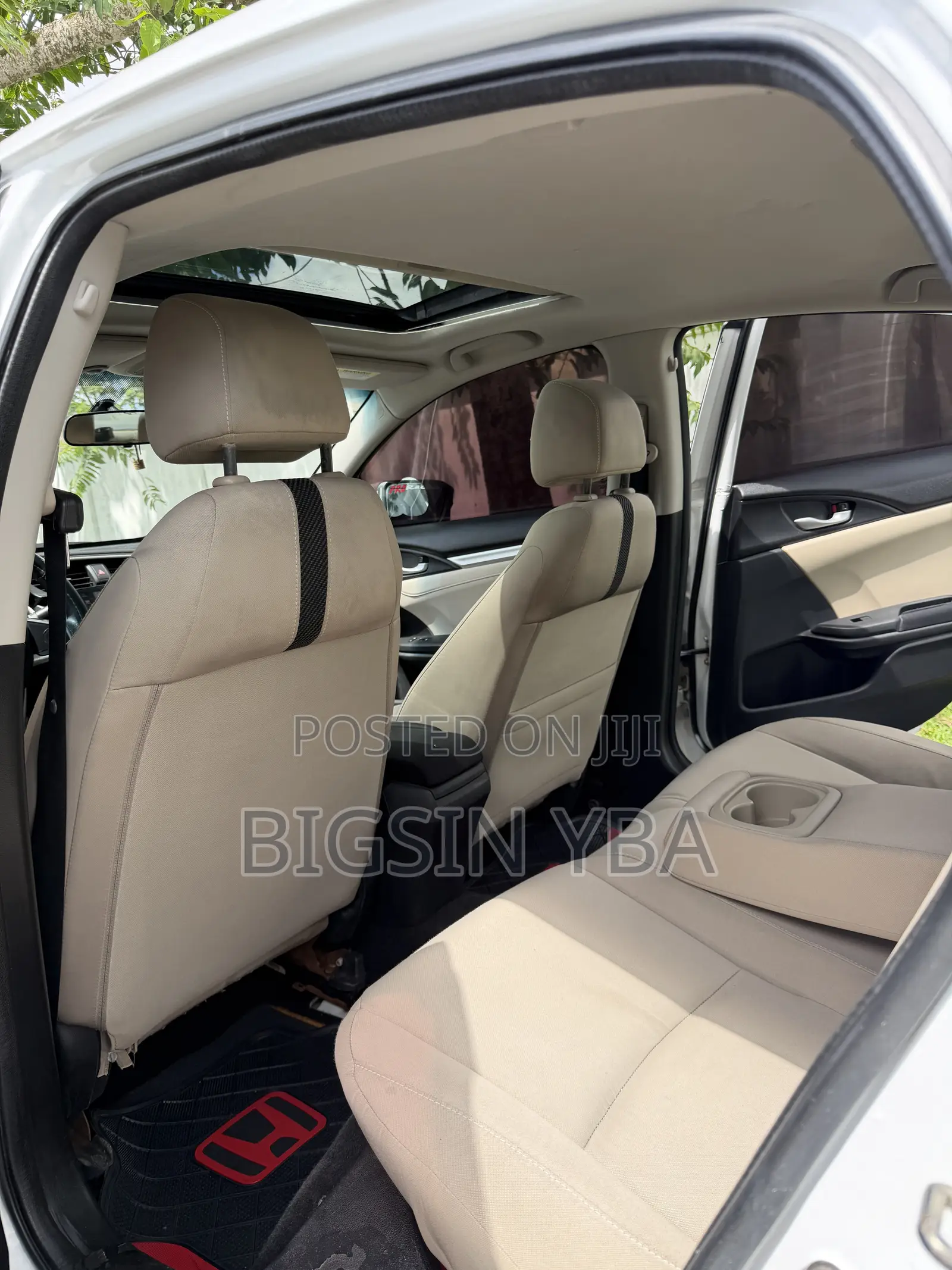 Honda Civic LX 4dr Sedan (2.0L 4cyl) 2016 White
