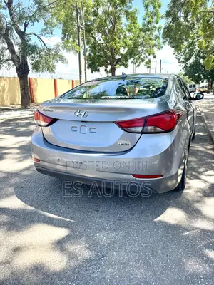 Hyundai Elantra Limited PZEV 4dr Sedan (1.8L 4cyl 6A) 2014 Gray