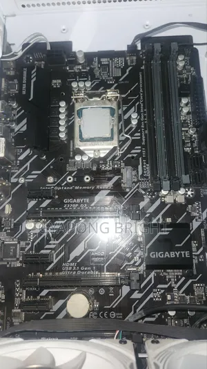 8th Gen Motherboard And 8th Gen I7 Combo