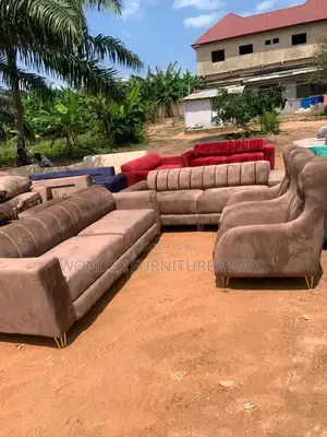 Web Design Foreign Couch Very Strong and Quality