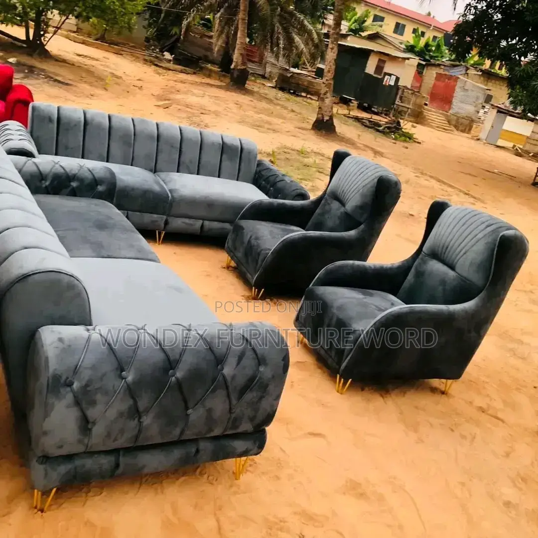 Black in Basic Couch Very Strong and Quality
