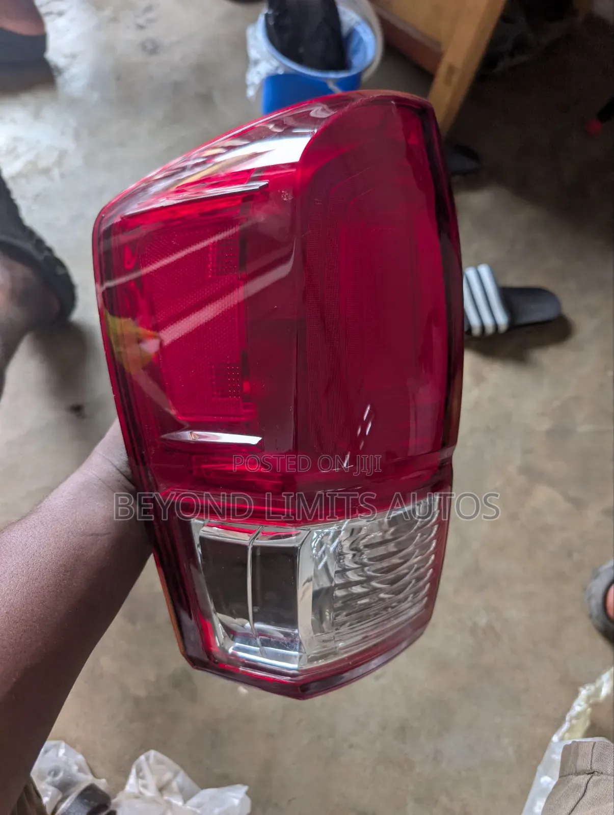 Toyota Tacoma 2016,2017,2018, Tail Light / Taillight