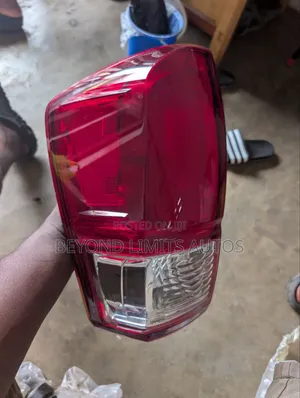 Toyota Tacoma 2016,2017,2018, Tail Light / Taillight