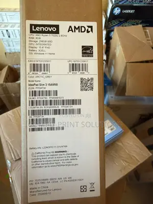 New Laptop Lenovo 8GB AMD Ryzen 5 SSD 256GB
