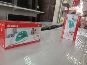 Decakila Steam Iron – Everyday Sharp Look Maker