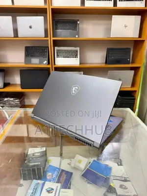 Laptop MSI GF75 Thin 16GB Intel Core i5 SSD 512GB