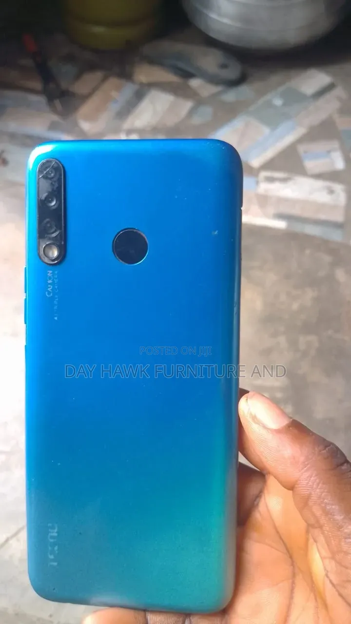 Tecno Spark 4 32 GB Blue