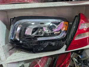 Mercedes Benz GLB 250 / 250 Matic Headlight