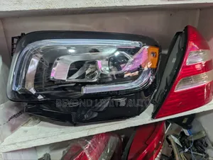 Mercedes Benz GLB 250 / 250 Matic Headlight