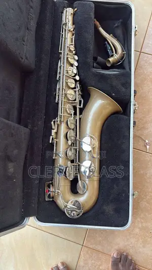 Tenor Sax Selmer Bundy
